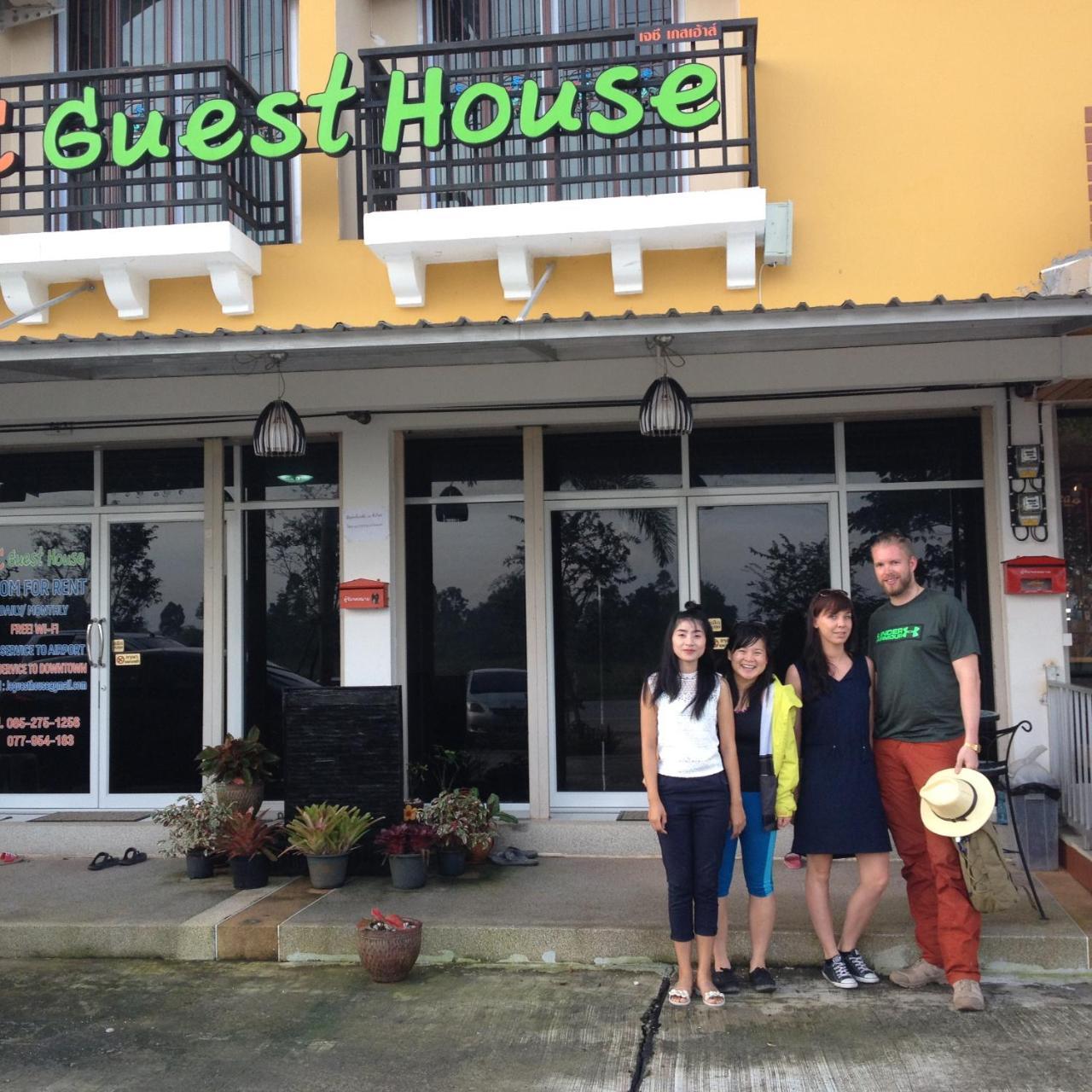 Jc Guesthouse @ Suratthani Airport Сурат-Тхані Екстер'єр фото